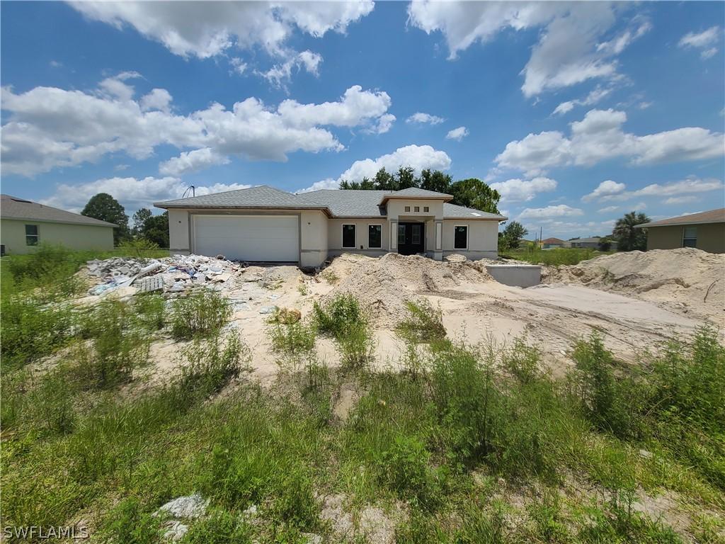2029 Xelda Ave., Lehigh Acres, FL 33971
