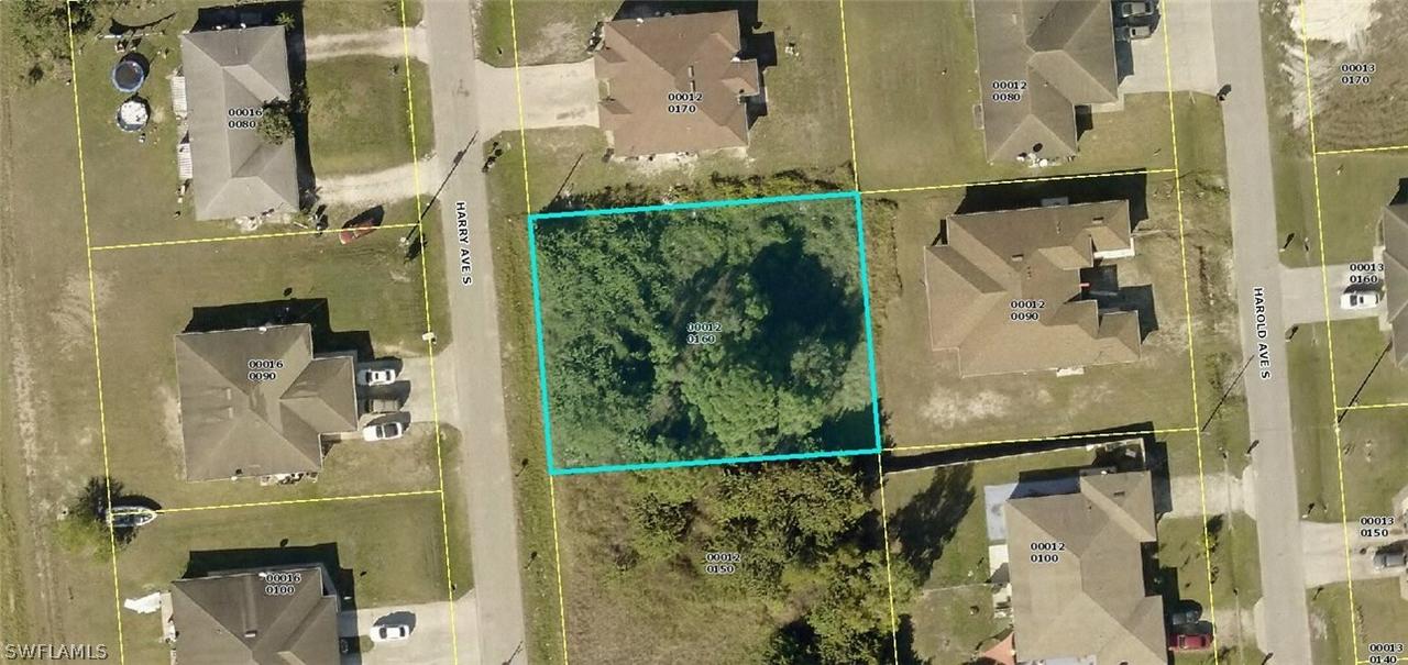 733/735 Harry Ave., Lehigh Acres, FL 33973