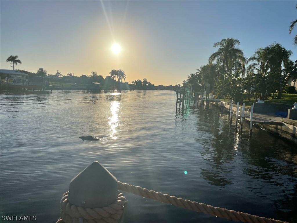 914 SE 43rd St., Cape Coral, FL 33904