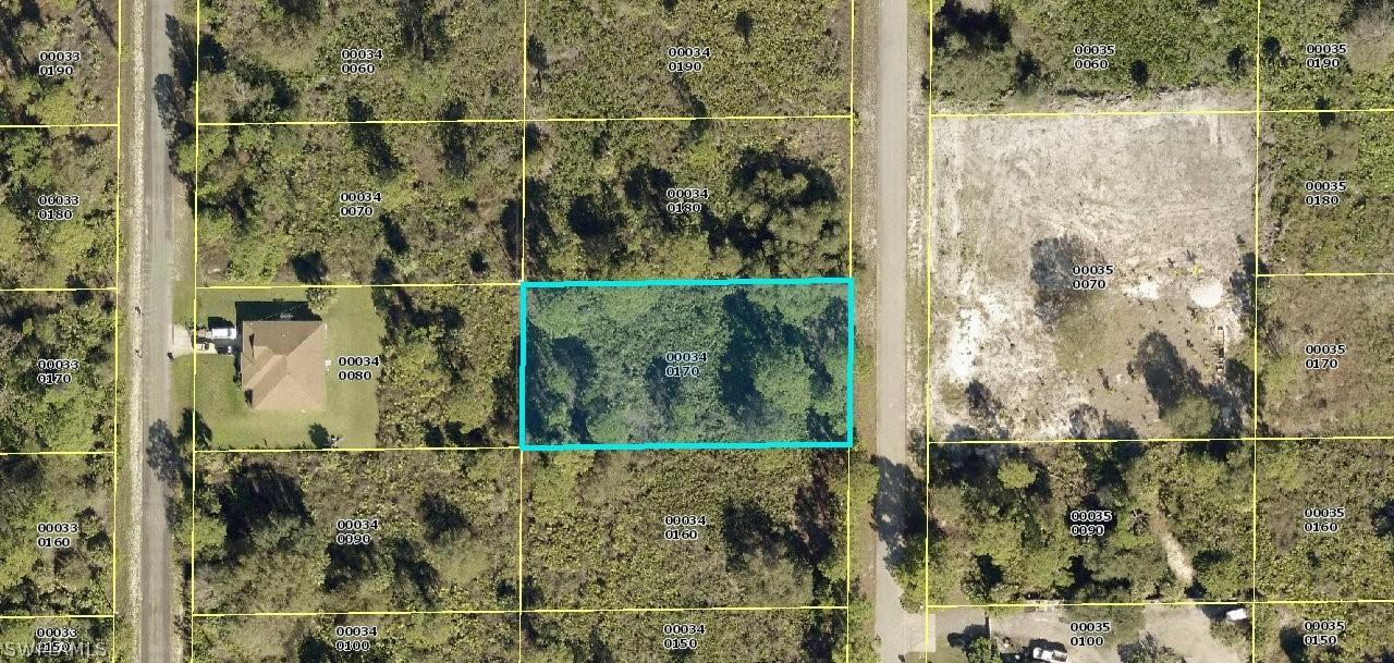 1409 Acacia Ave., Lehigh Acres, FL 33972