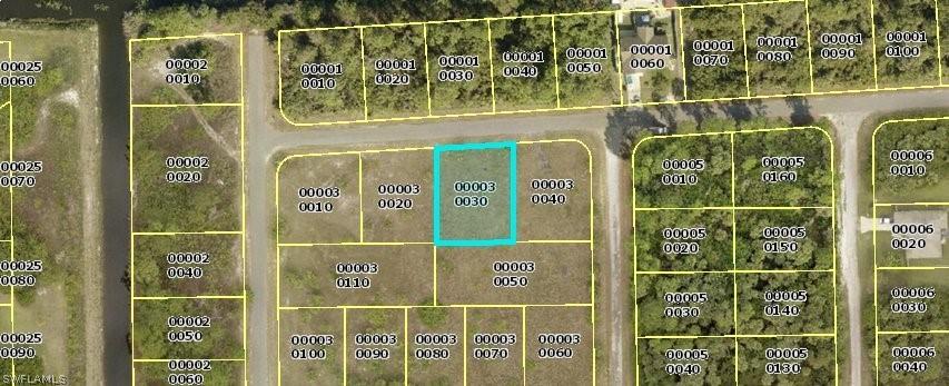 1114 Augusta St., Lehigh Acres, FL 33974