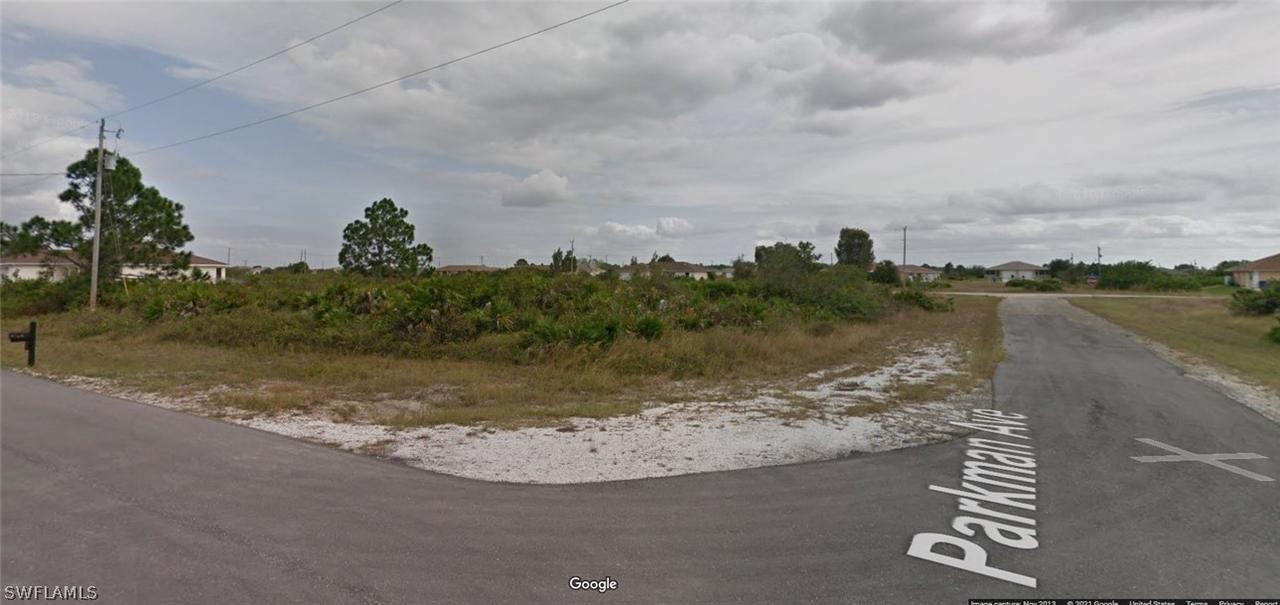 144 Pearson St., Lehigh Acres, FL 33974
