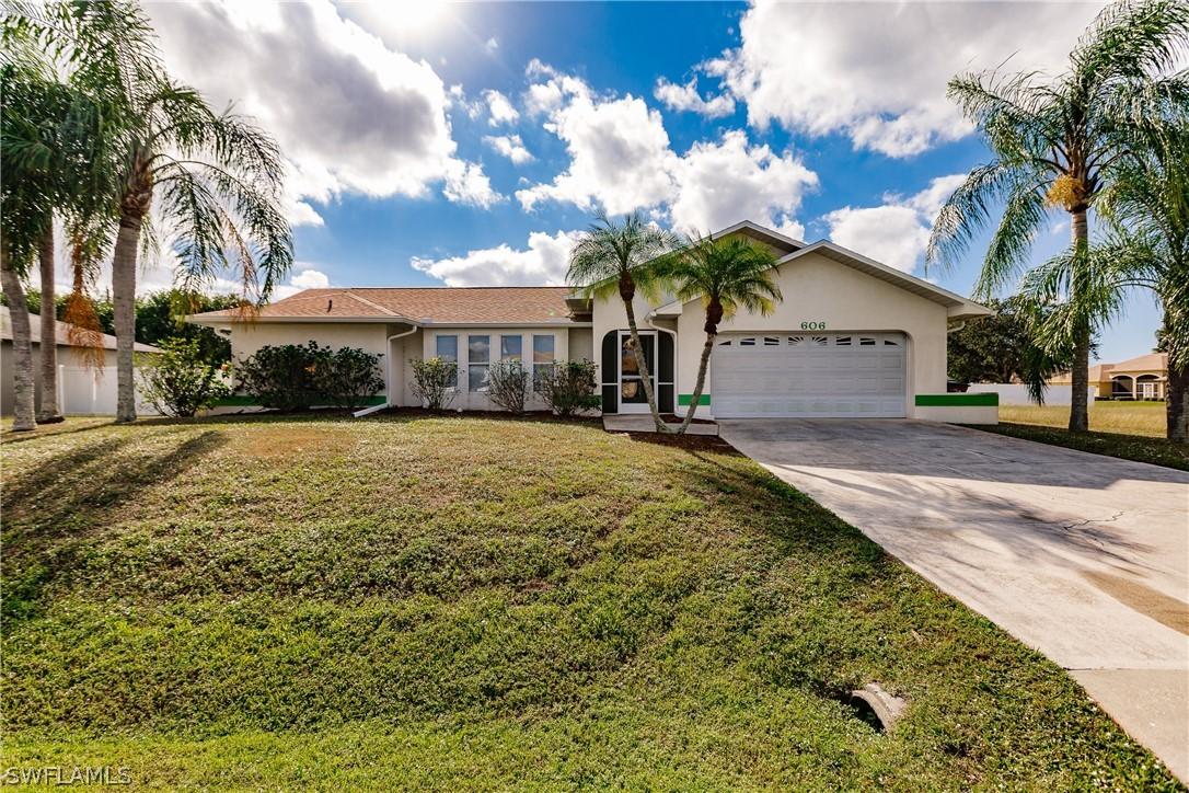 606 SE 19th St., Cape Coral, FL 33990