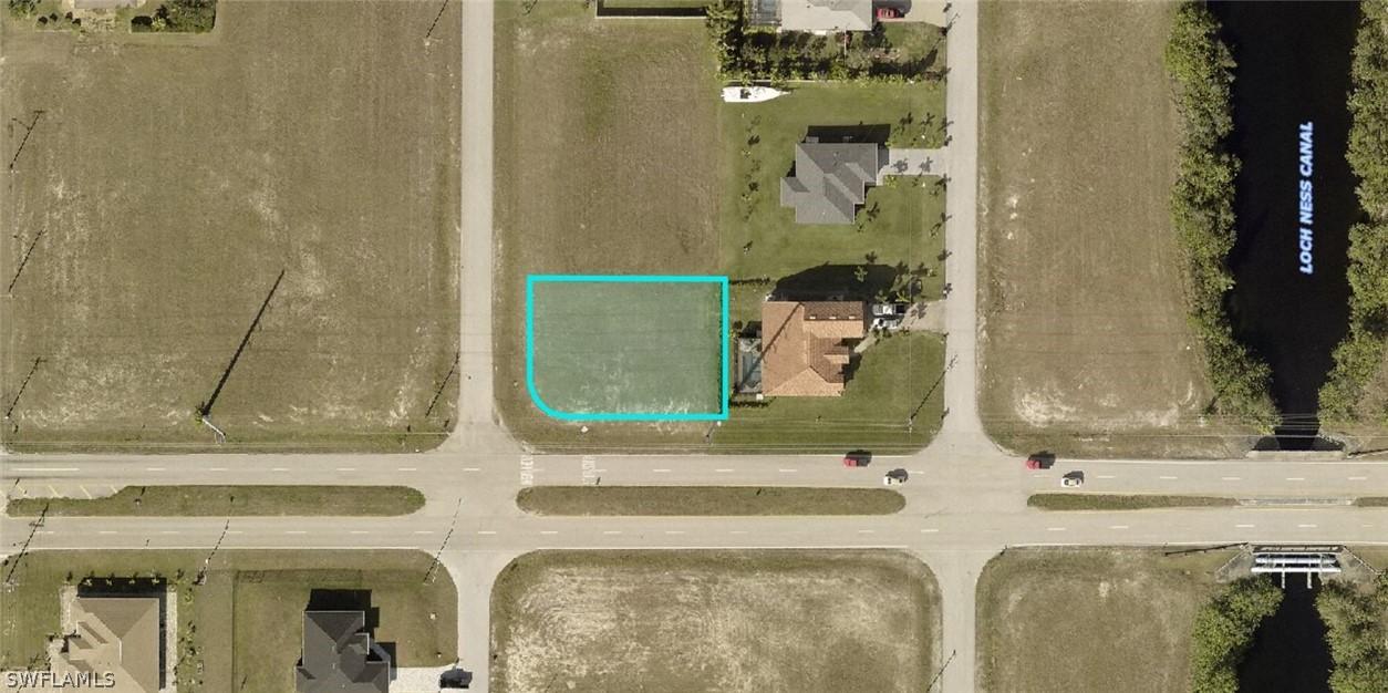 2401 NW 7th Pl., Cape Coral, FL 33993