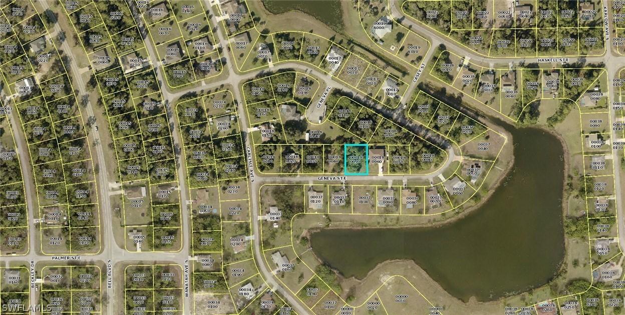 864 Geneva St., Lehigh Acres, FL 33974