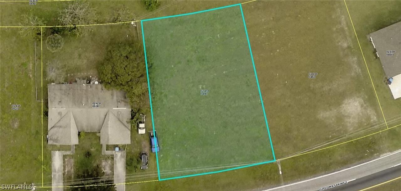 609 Diplomat Pkwy., Cape Coral, FL 33909