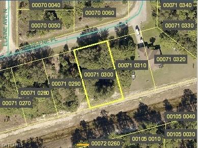 2605 Darlene Pl., Lehigh Acres, FL 33971