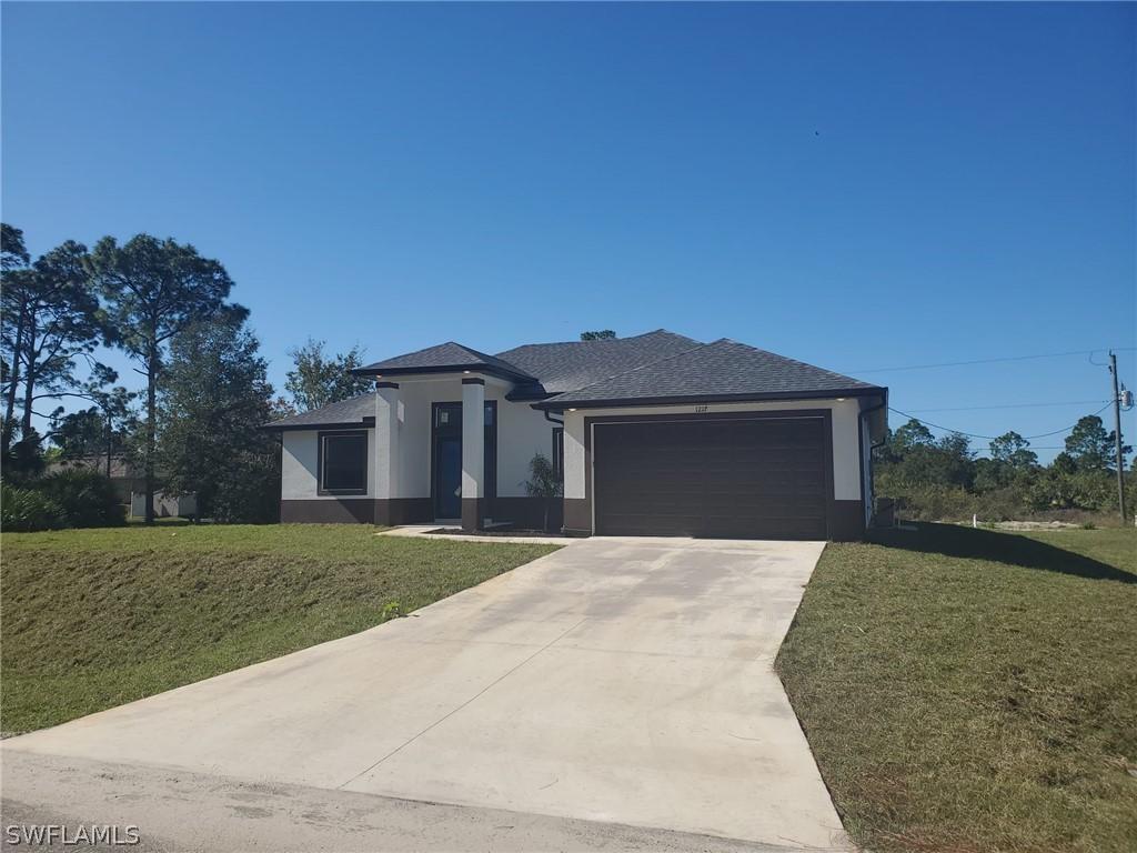 1217 Mckinley Ave., Lehigh Acres, FL 33972