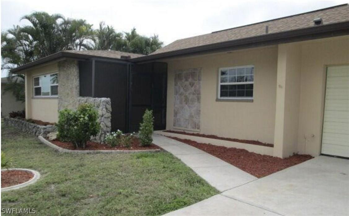 928 SE 43rd Ter., Cape Coral, FL 33904