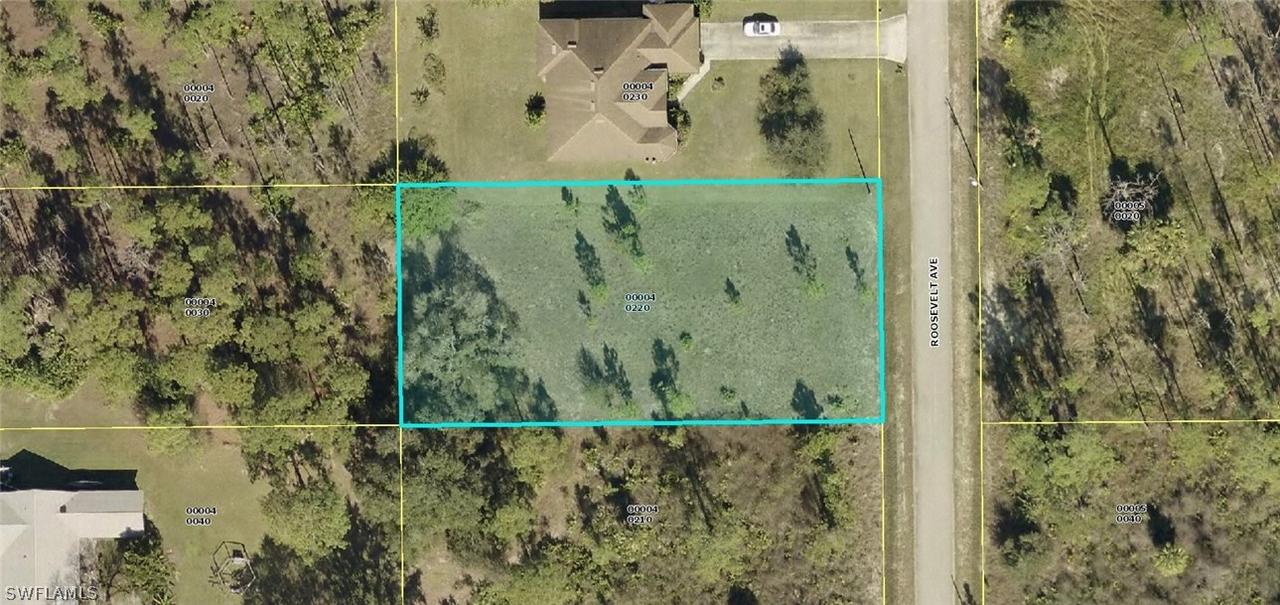 1221 Roosevelt Ave., Lehigh Acres, FL 33972