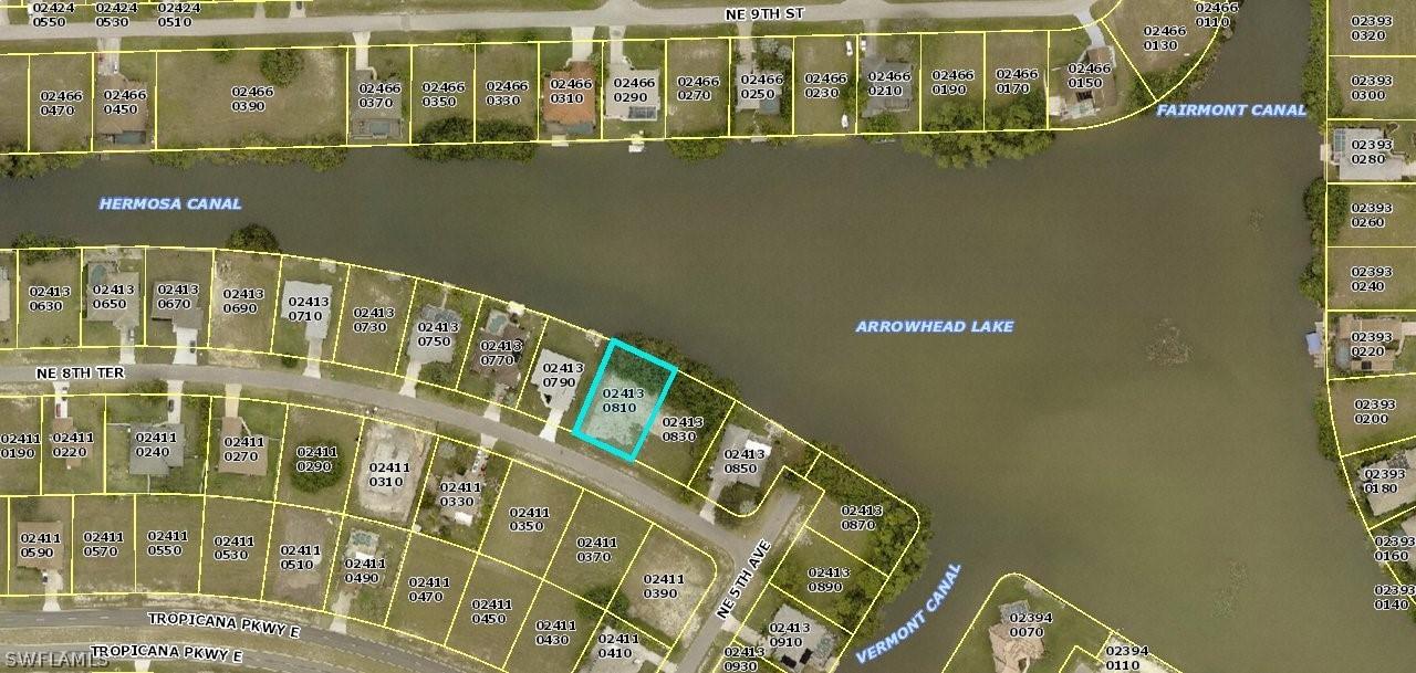 439 NE 8th Ter., Cape Coral, FL 33909