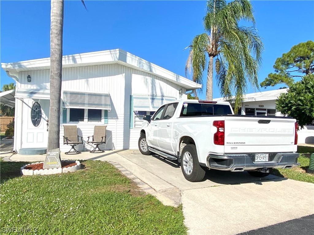 4570 Washington Way, Estero, FL