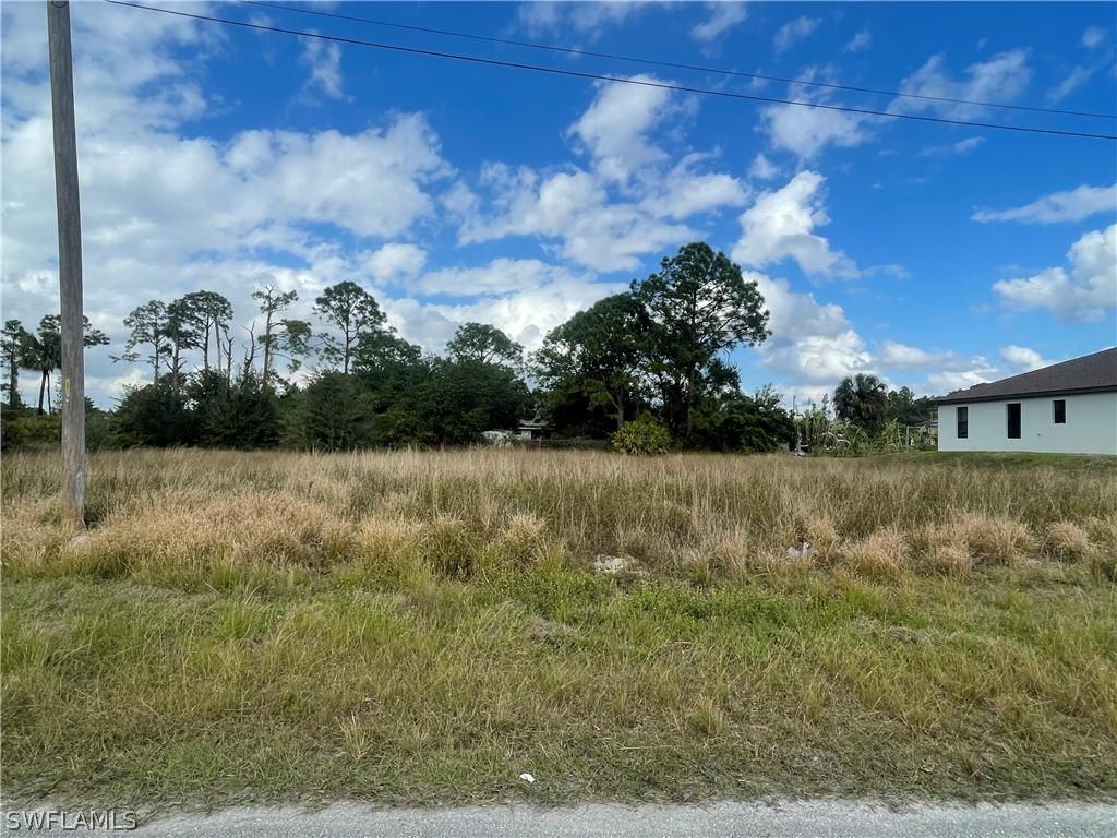 3904 5th St., Lehigh Acres, FL 33976