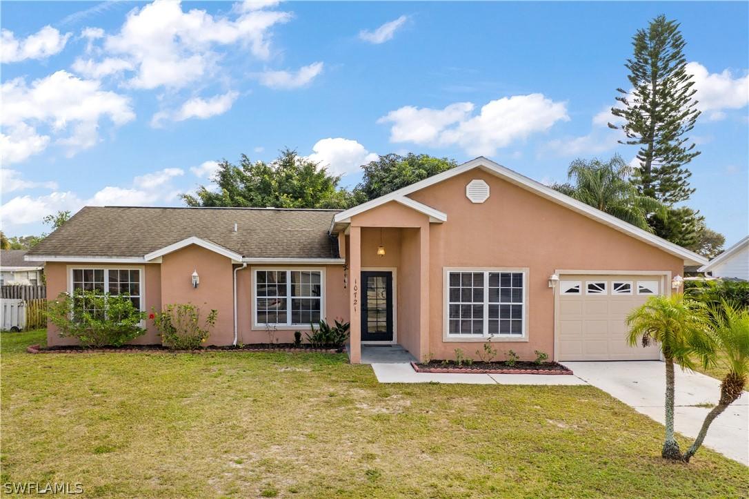 10721 Figtree Ct., Lehigh Acres, FL 33936