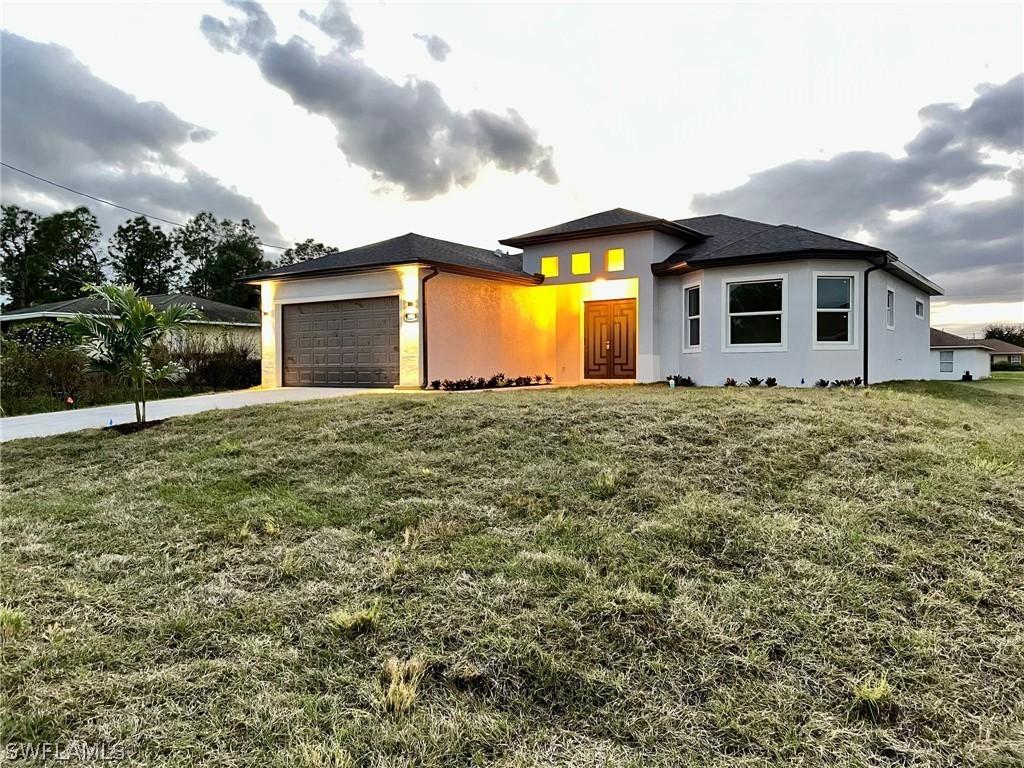 522 Pennfield Ave., Lehigh Acres, FL 33974