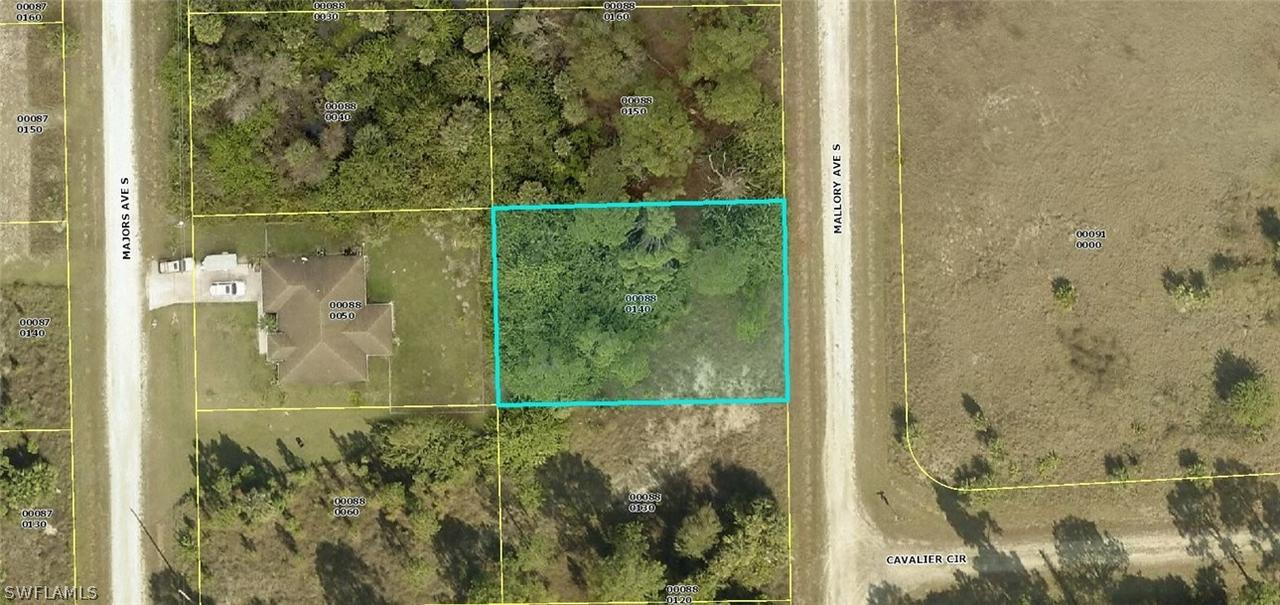 456 Mallory Ave., Lehigh Acres, FL 33974