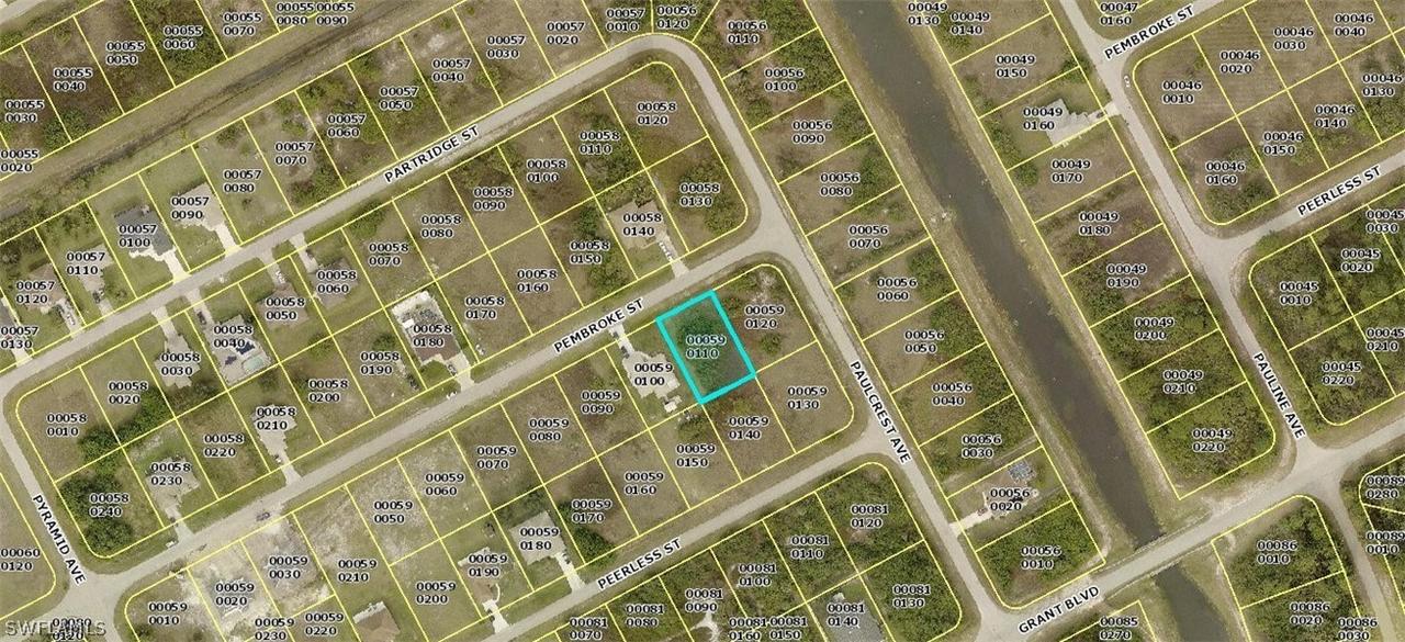 184 Pembroke St., Lehigh Acres, FL 33974