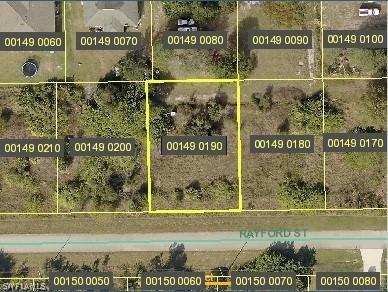 441 Rayford St., Lehigh Acres, FL 33974