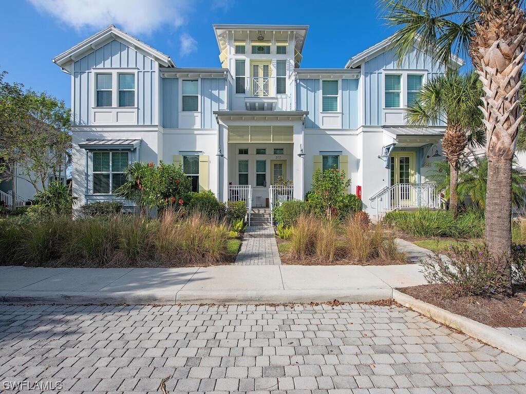 6561 Dominica Dr. #8-201, Naples, FL 34113
