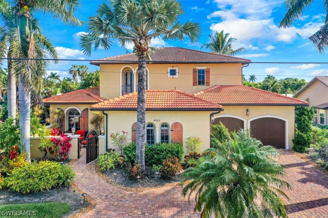 4907 Pelican Blvd., Cape Coral, FL 33914