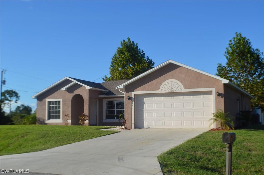 1001 E 7th St., Lehigh Acres, FL 33972