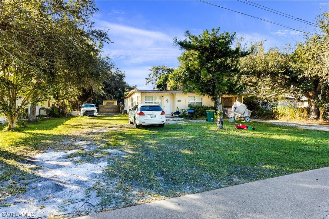 2716 Linwood Ave., Naples, FL 34112