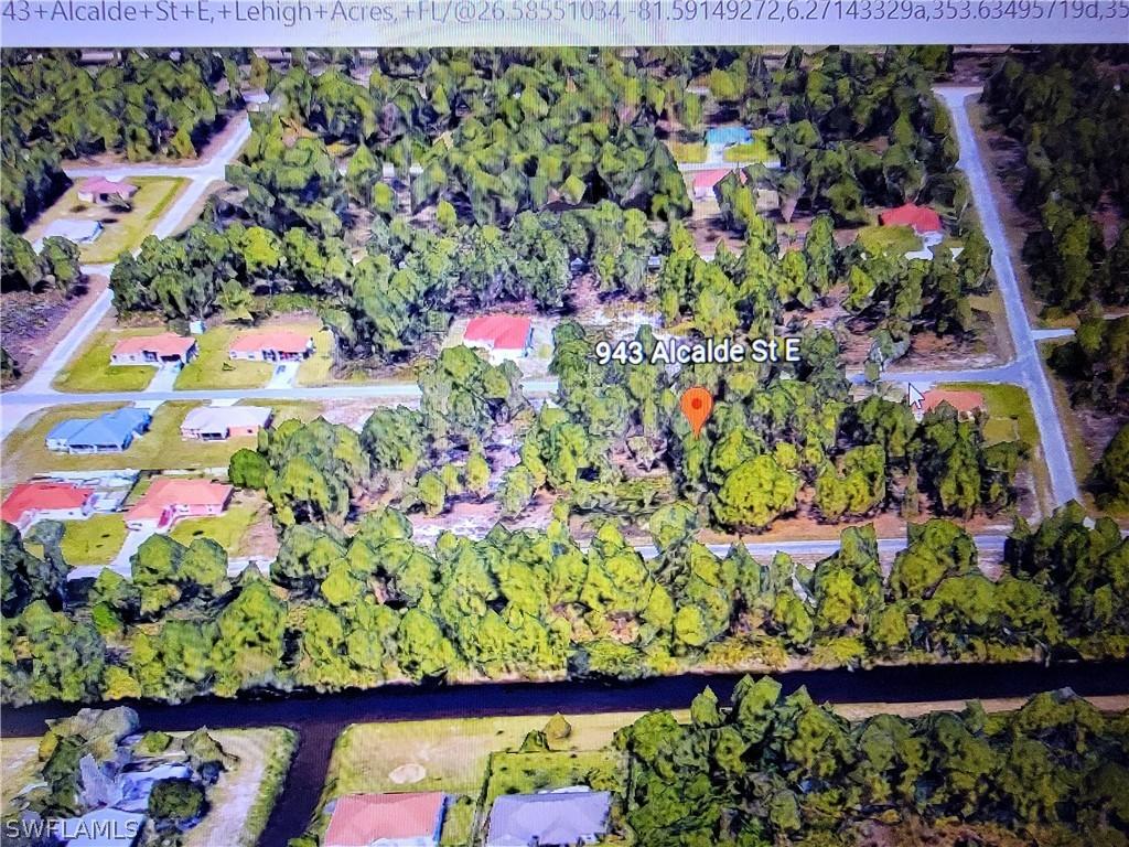 943 Alcalde St., Lehigh Acres, FL 33974