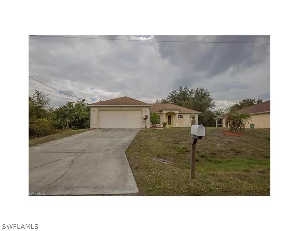 2815 42nd St., Lehigh Acres, FL 33976
