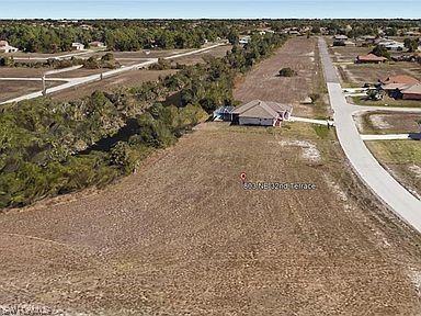 803 NE 32nd Ter., Cape Coral, FL 33909
