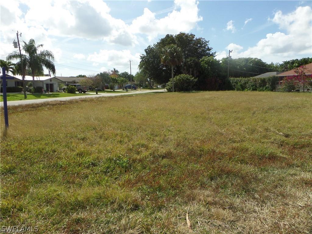 128 SE 46th St., Cape Coral, FL 33904