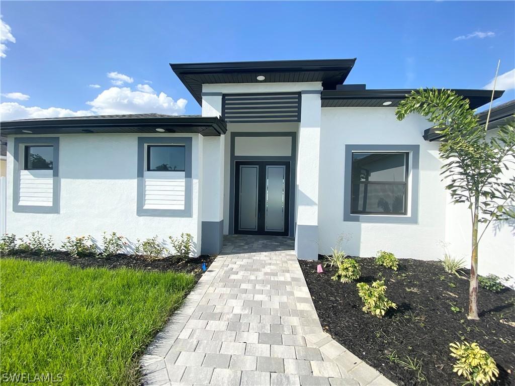 1221 NE 11th St., Cape Coral, FL 33909