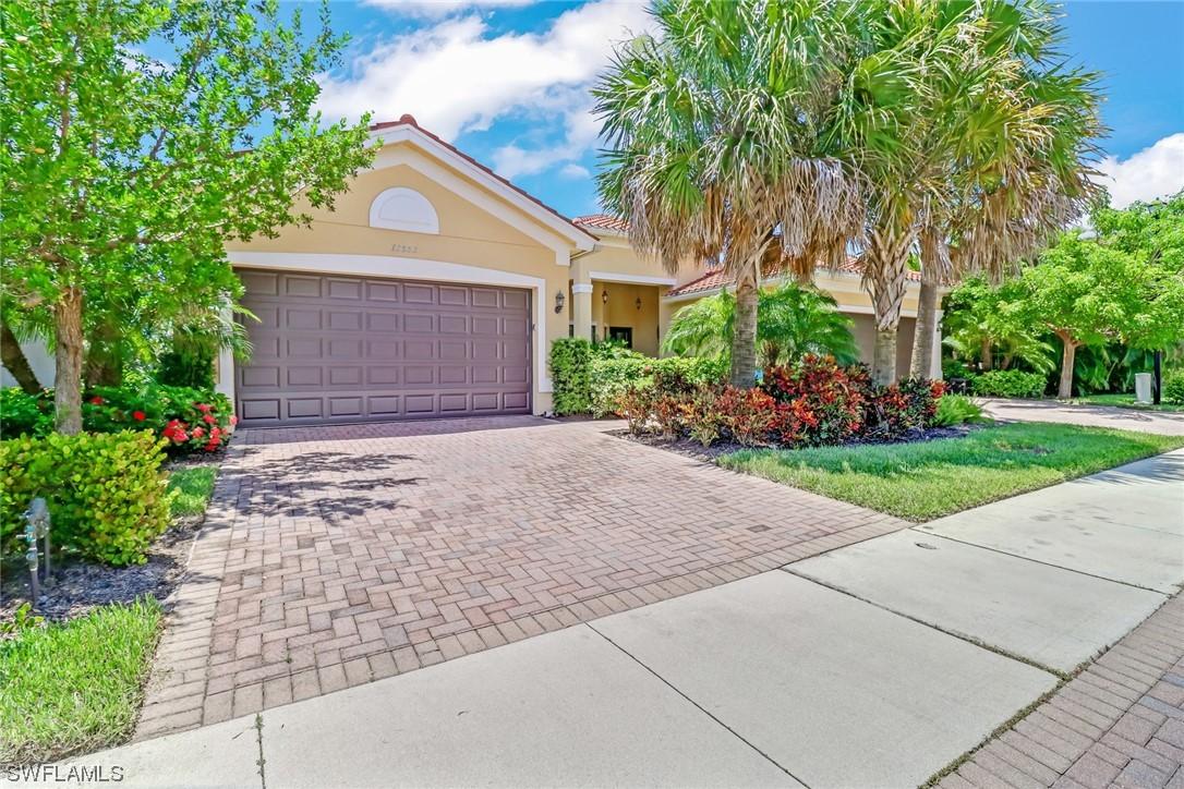 13553 Coronado Dr., Naples, FL 34109