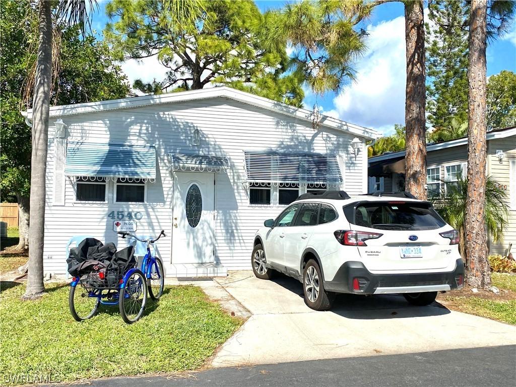 4540 Washington Way, Estero, FL 33928