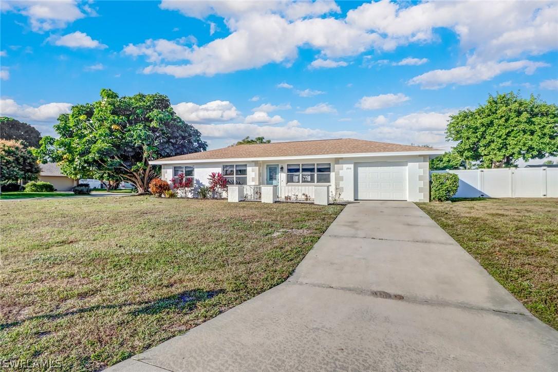 2910 SE 10th Ave., Cape Coral, FL 33904
