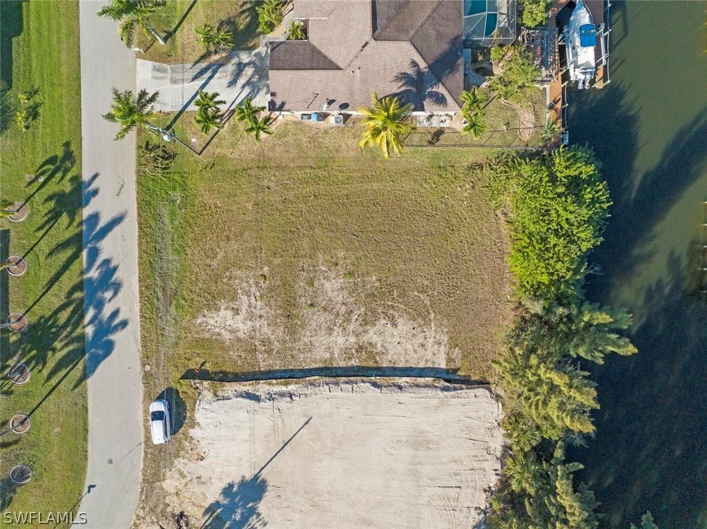 1807 SW 31st Ter., Cape Coral, FL 33914