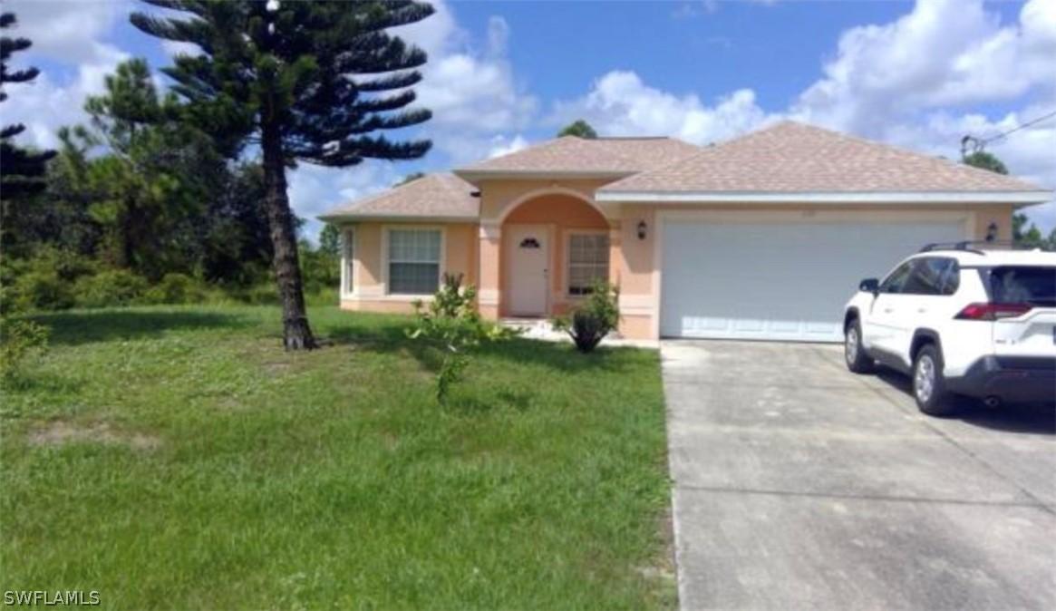 638 Columbus Blvd., Lehigh Acres, FL 33974