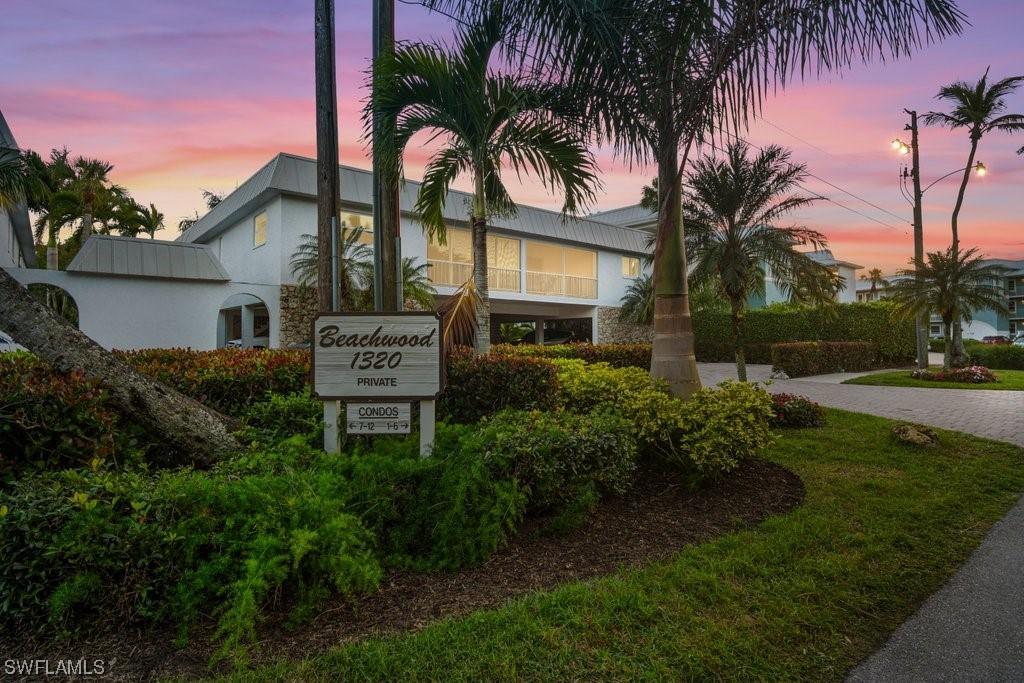 1320 Blue Point Ave. #5, Naples, FL 34102