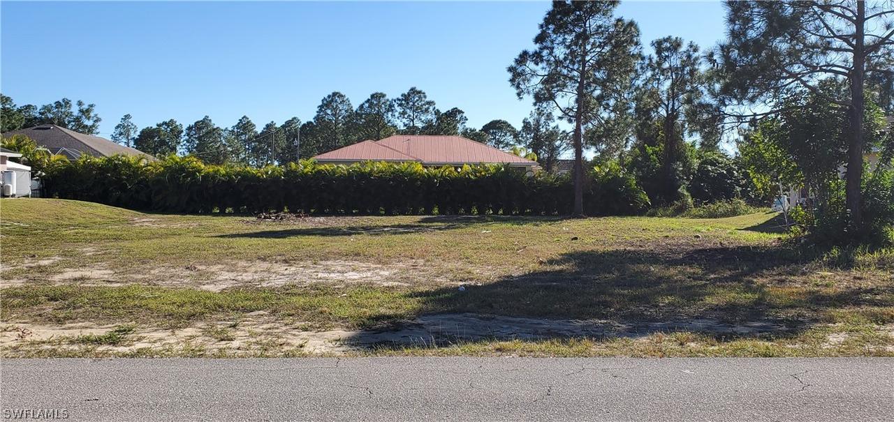 664 Grant Blvd., Lehigh Acres, FL