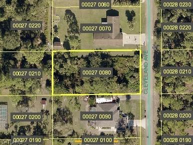 613 Cleveland Ave., Lehigh Acres, FL 33972