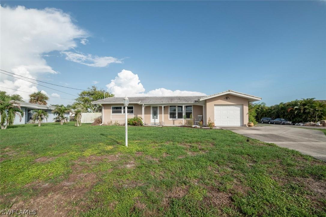 4241 Country Club Blvd., Cape Coral, FL 33904