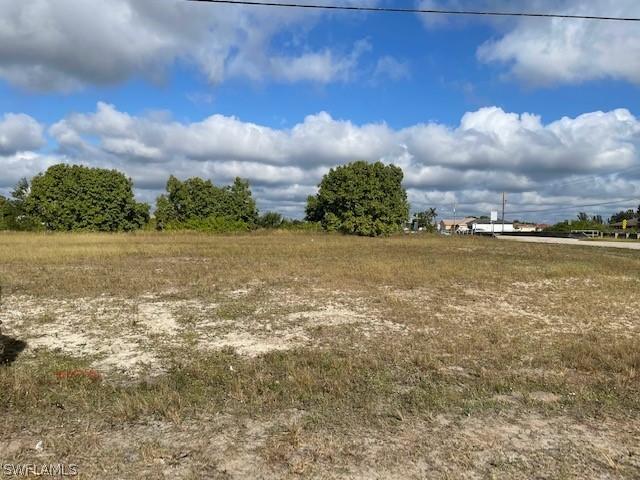 801 NW 19th Ter., Cape Coral, FL 33993