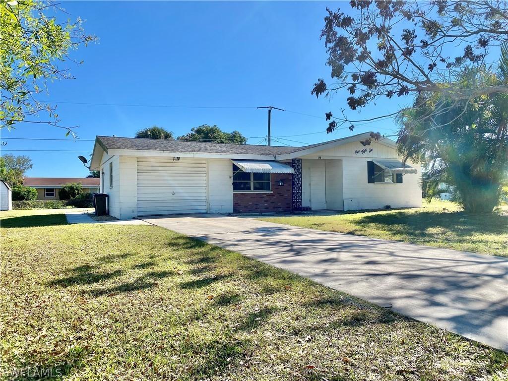 156 Texas Ave., Fort Myers, FL 33905