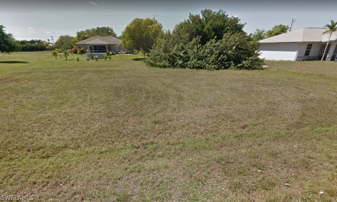 1218 NE 10th Ter., Cape Coral, FL 33909