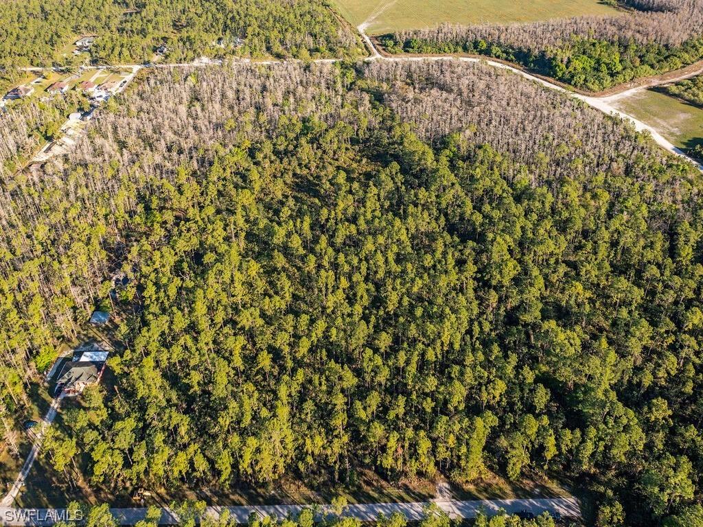 2nd Ave., Naples, FL 34117