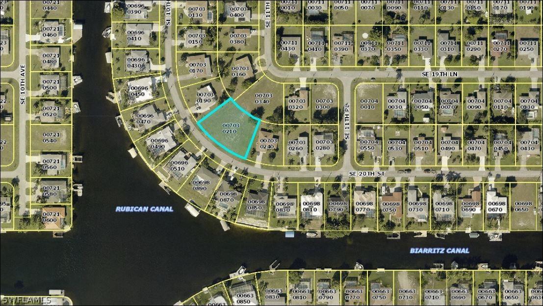 1949 SE 10th Pl., Cape Coral, FL 33990