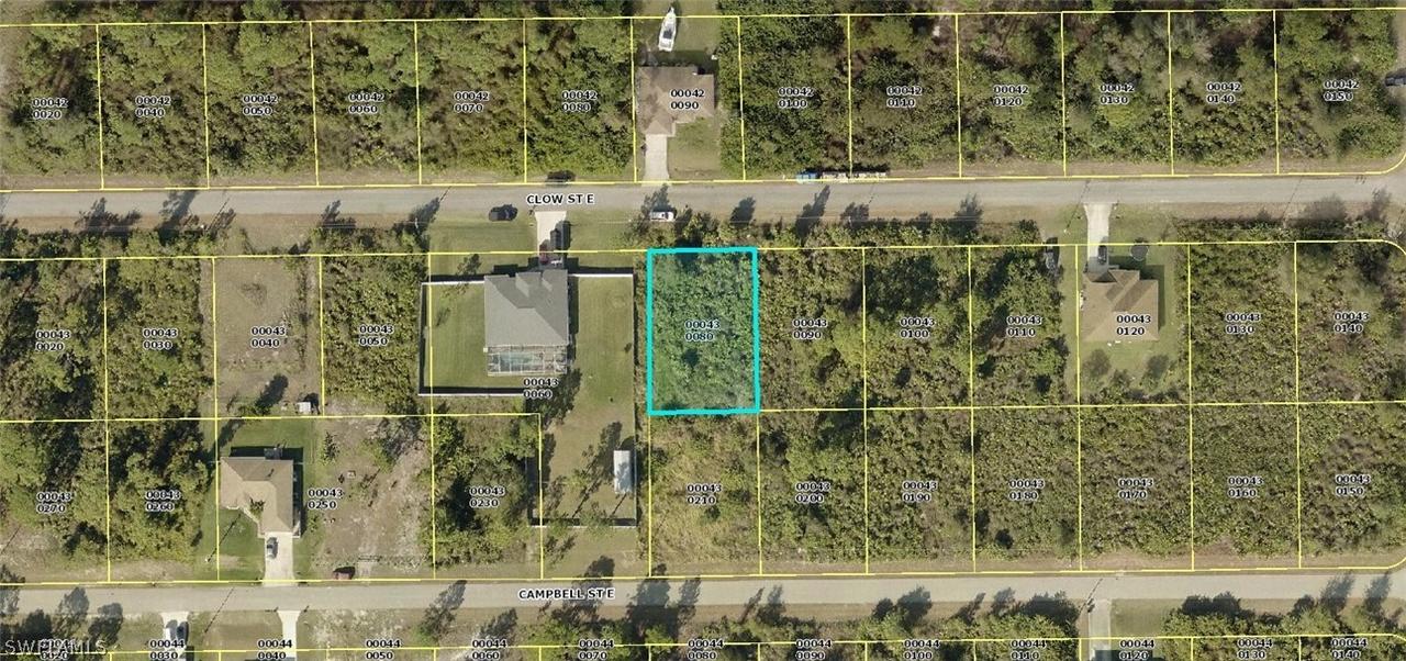862 Clow St., Lehigh Acres, FL 33974