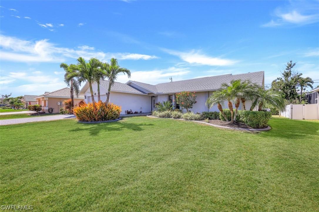 5404 SW 25th Pl., Cape Coral, FL 33914