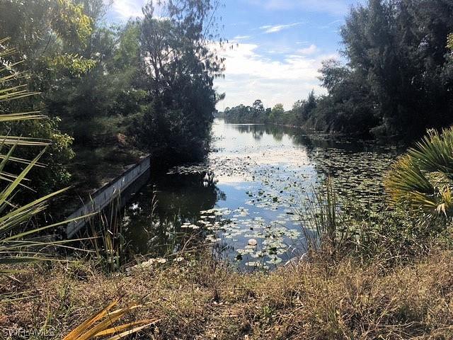 528 NE 31st Ter., Cape Coral, FL 33909