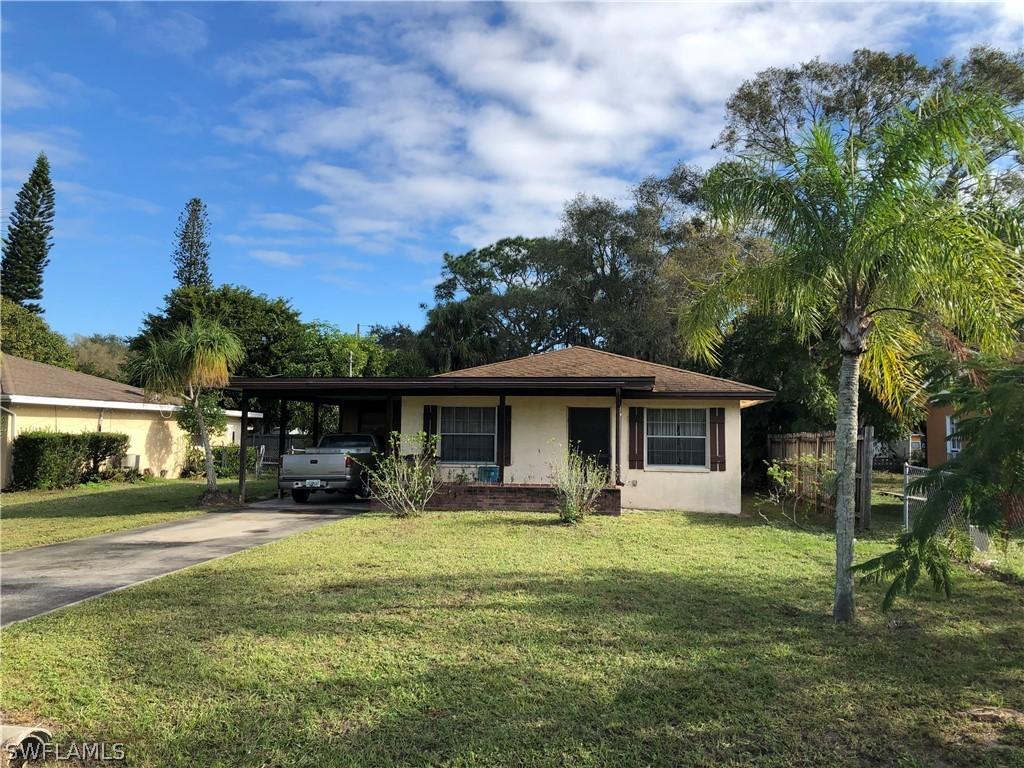 347 Flamingo Cir., Fort Myers, FL 33905