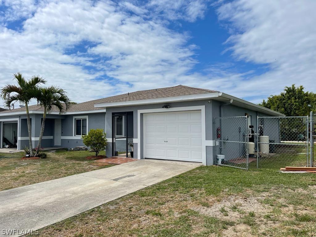 724 Harold Ave., Lehigh Acres, FL 33973